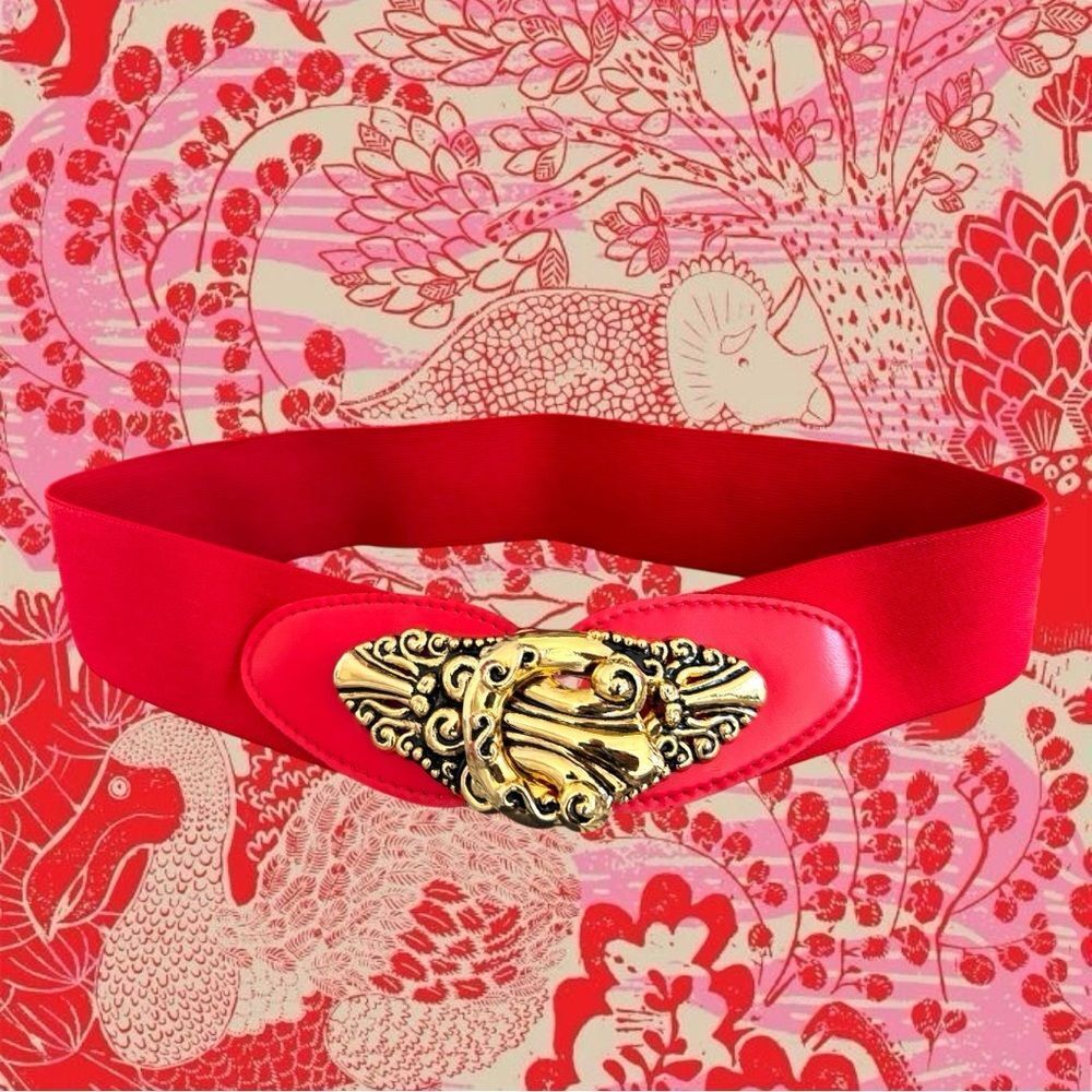 VTG Red Stretch Gold Baroque Buckle Belt Size S/M